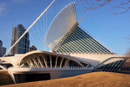 Santiago Calatrava and His 7 Stunning Artworks Everyone Must See