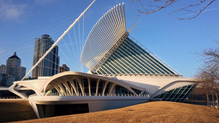 Santiago Calatrava and His 7 Stunning Artworks Everyone Must See