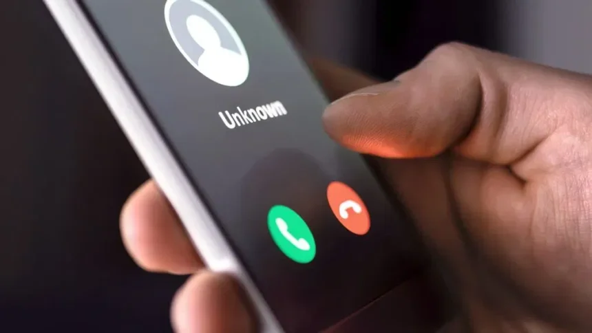 1-305-209-9818 Who Called: A Guide