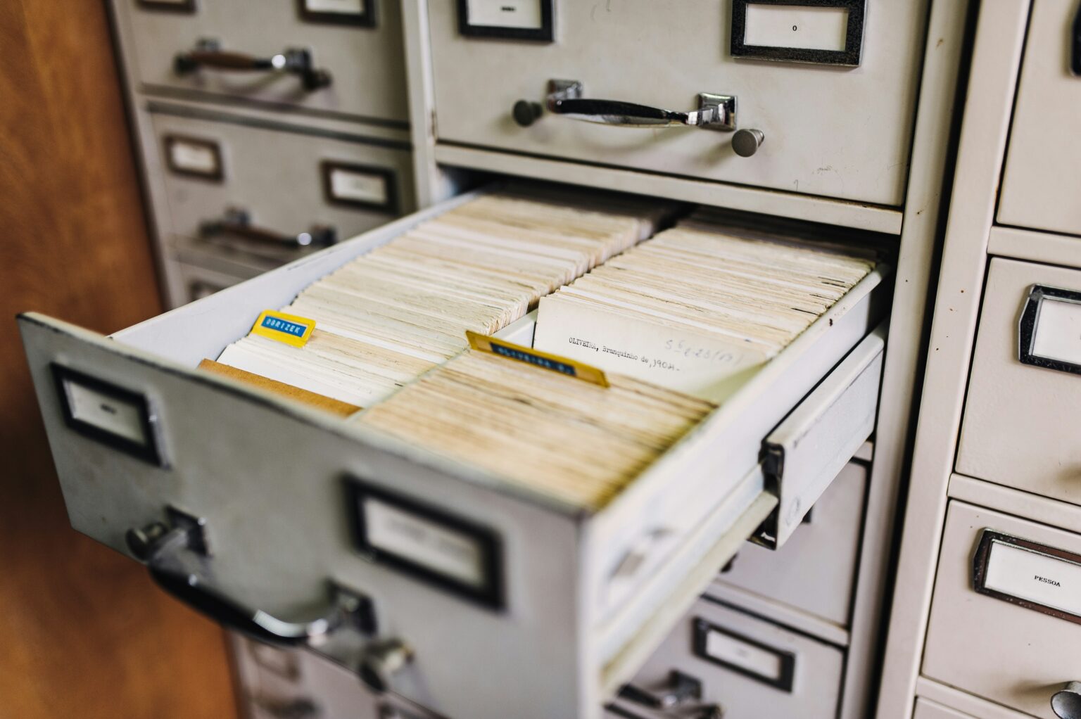 abiotic factor stuck in office blocked by filing cabinet