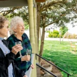 Why a Cozy Senior Living Community Is Ideal For Aging Gracefully