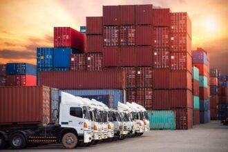 Navigating the Complex World of Global Trade with Freight Forwarding Companies in Mumbai