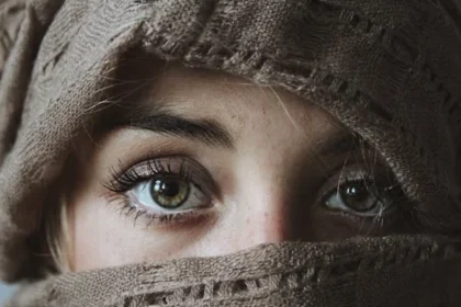Eye_Rene845: Exploring the Online Influence and Impact