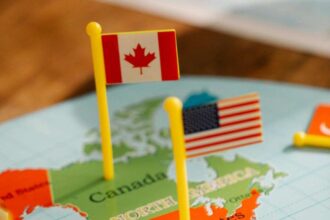 A Complete Guide to Moving to Canada from the USA in 2025
