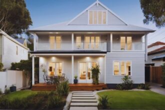 Vinyl Weatherboard vs. Traditional Cladding: Which One Should You Choose?