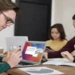 ProgramGeeks Social Media The Simple Guide to Quick Understanding