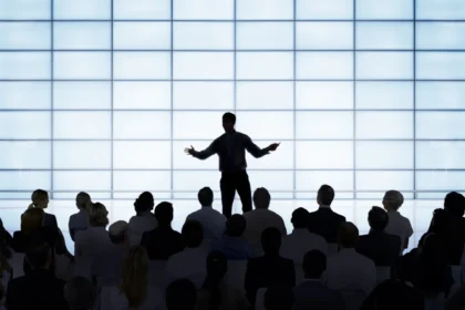 Why These Leadership Speakers Are in Every Fortune 500 Playbook