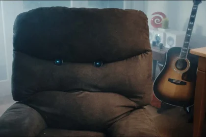 Chairs That Creak and Sofas That Scream: What Furniture Reveals in Horror Movies