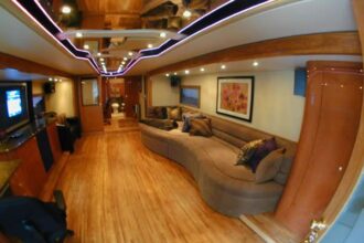 Top Features to Expect in Luxury Motorhomes for Hire