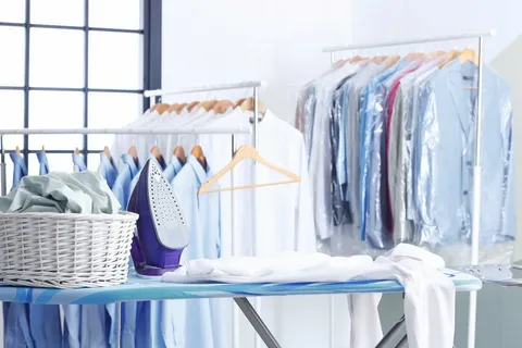 Top 5 Reasons Guest Houses Should Outsource Dry Cleaning and Ironing Services