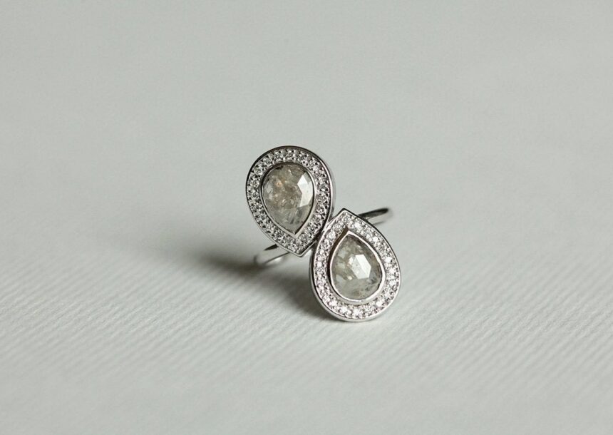 Toi et Moi Rings: The Meaning Behind the Double Stone