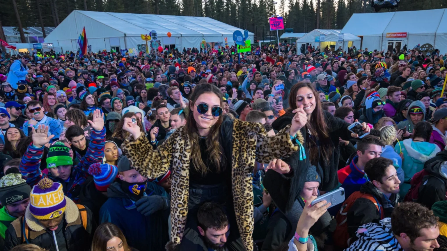 Rave Accessories That Redefine Festival Style and Turn Heads All Night