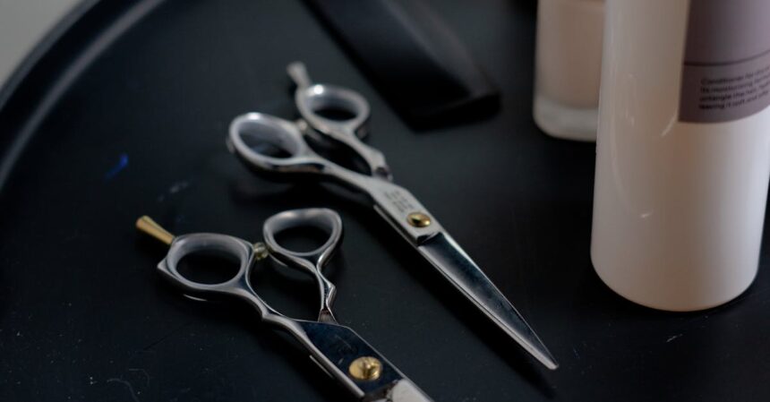 A comprehensive guide to understanding and preventing hair breakage