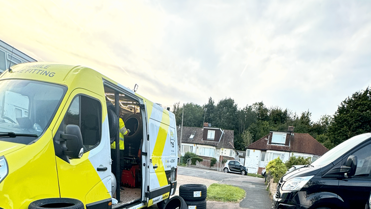 How Mobile Tyre Fitting In Kent Keep You Safe in Bad Weather