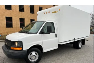2009 Chevrolet C6500 Box Truck 13’6″: A Comprehensive Guide for Buyers and Users