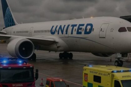 United Airlines Flight UA770 Emergency Diversion: Causes & Safety Lessons