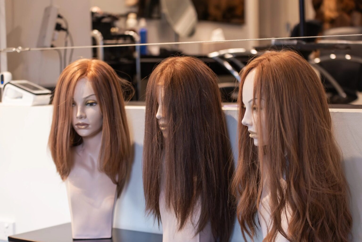 Transform Your Look with Fysinhair: Discover the Beauty of Layered and Brown Wigs