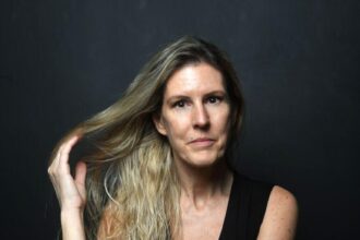 Interview with actress Annick Van Couwenberghe