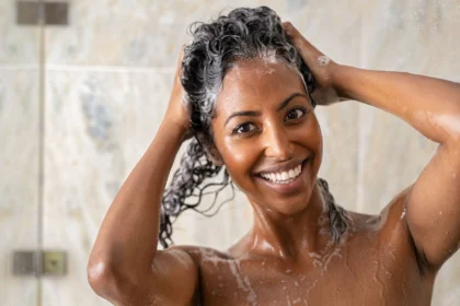 How to Choose the Best Natural Shampoo and Conditioner