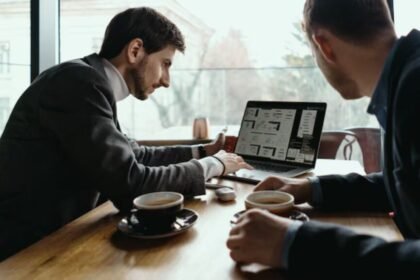 Comparing XSON208 with Its Competitors: What Sets It Apart?