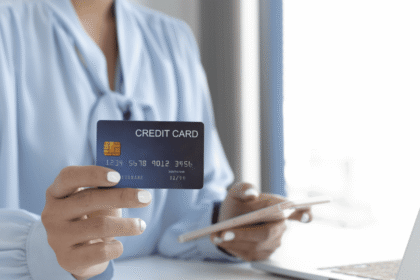 What is a "FID BKG SVC LLC MONEYLINE" Charge on My Credit Card Statement?