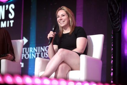 Who is Emma Jo Morris and What Does She Do?