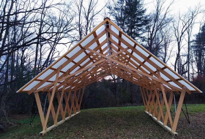 Adapting Simple Structures for Various Climate Conditions