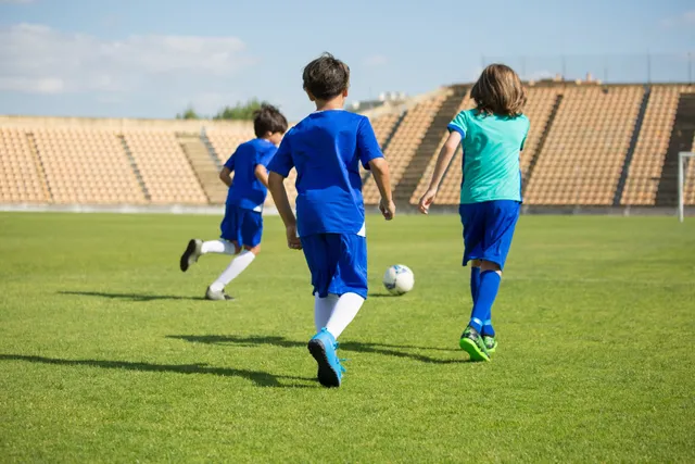 Discover the Benefits of Football Schools: Training and Education for Young Athletes