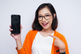 Breaking Free from Traditional Travel Limitations: How Modern Connectivity Reshapes Global Adventures