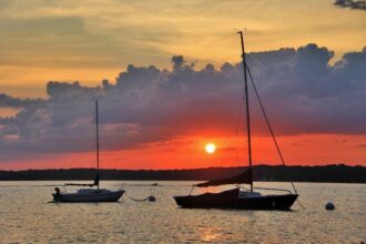 Shorewood Hills Wi: Where Lake Views Meet Timeless Community