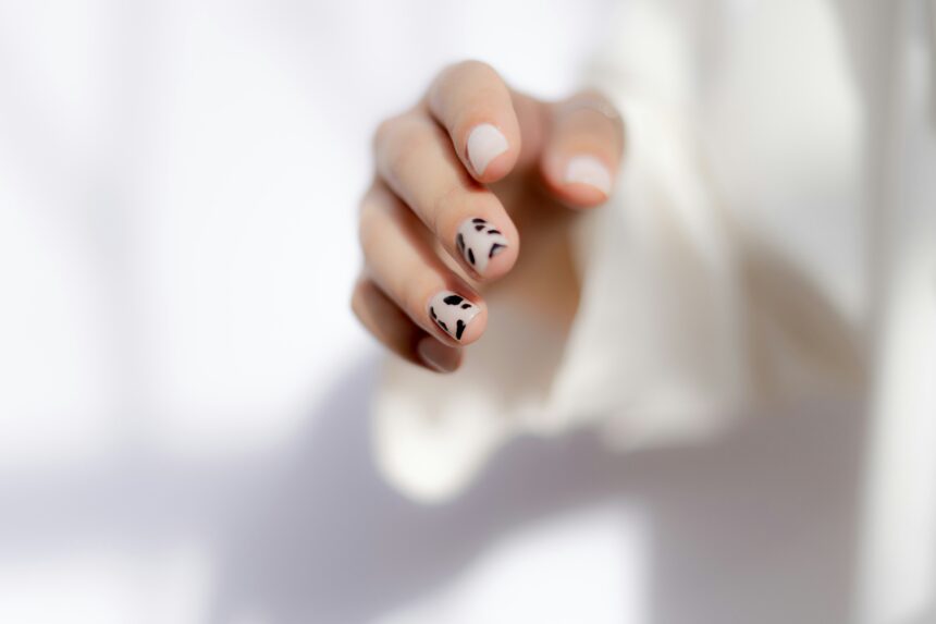 White Nails With Design