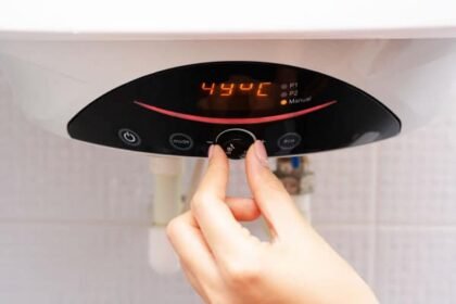 Immersion Heater vs. Gas Boiler: Which Is Right for Your Home's Hot Water?