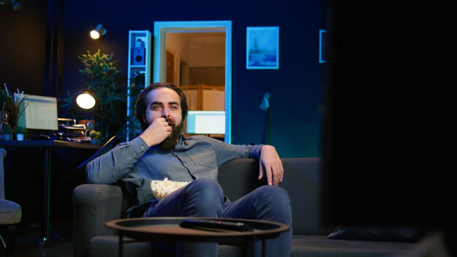 4 The Best Movies to Binge Watch for a Stress-Free Night In