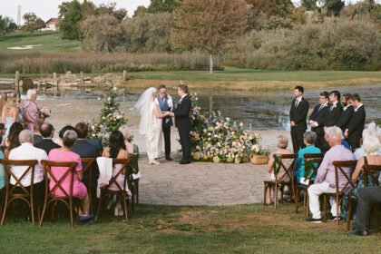 Wedding Companion NYT: Meaning, Purpose, and Role in Modern Weddings