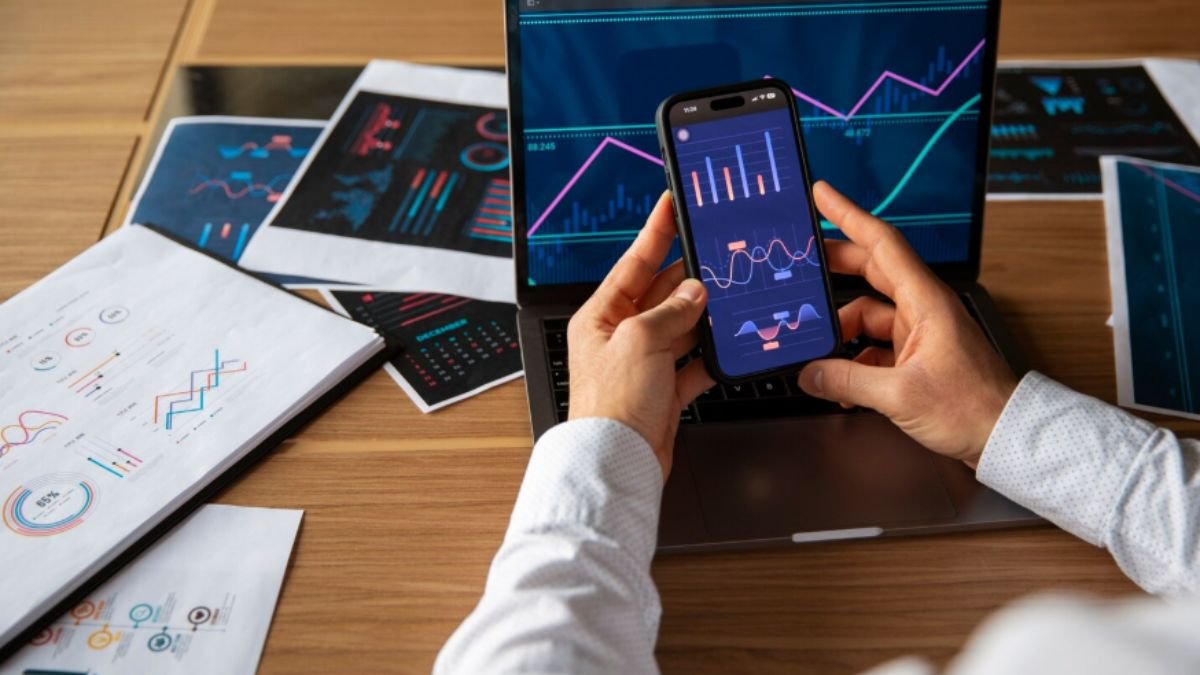 Etraderai: The Next-Gen AI Trading Platform Revolutionizing Smart Investing