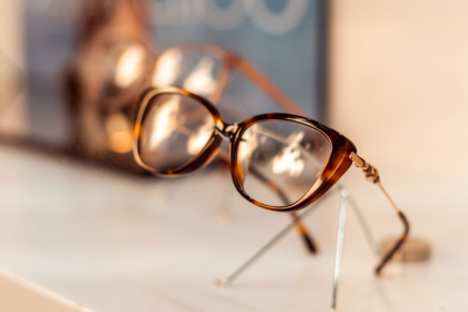 10 Tips for Choosing the Perfect ELKLOOK Prescription Glasses