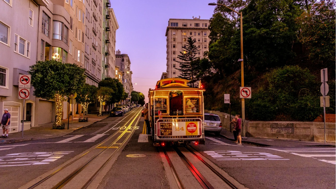 Budget Travel Tips Expensive Cities USA: Explore Without Overspending