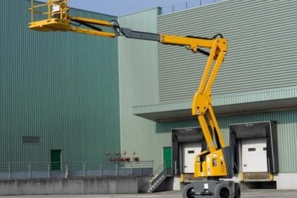 Right Lift for Site Access