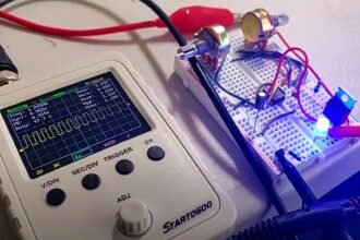 Enhance Power Efficiency in Portables Using 555 IC Chip