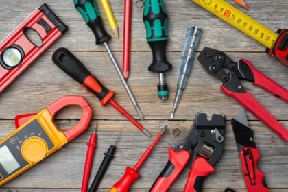 What Electrician Electrical Tools Are and Why They Matter