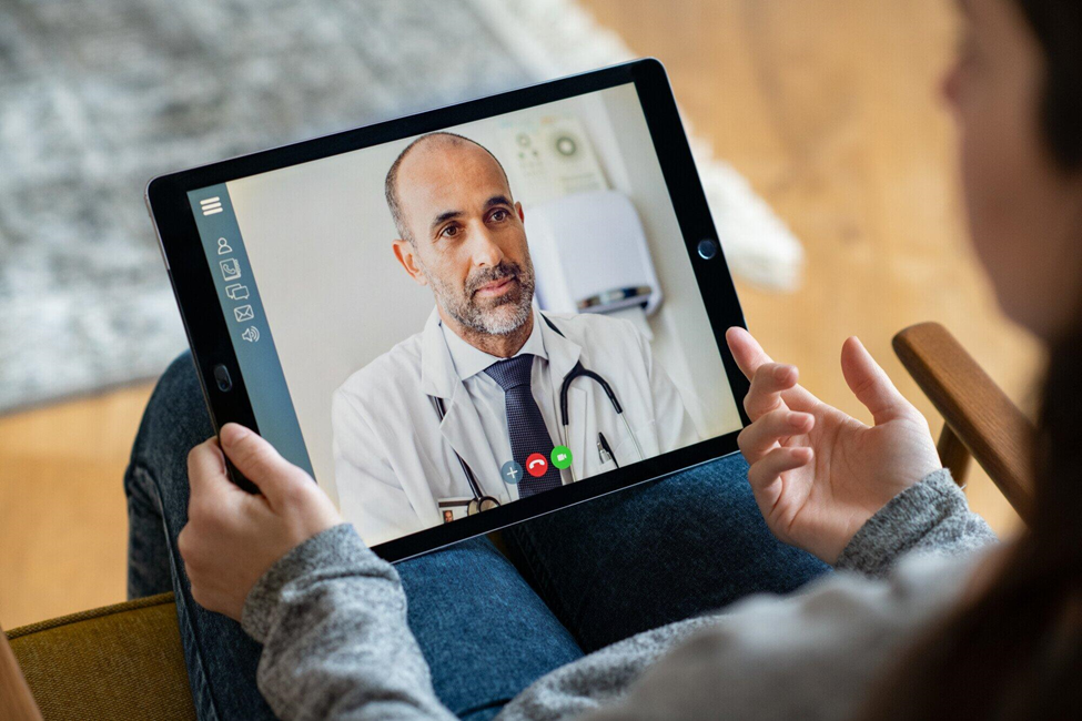 Why Online Training Is Critical to Modern Healthcare Education