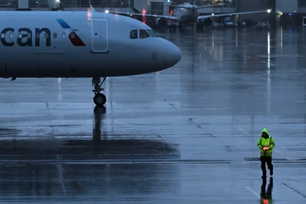 Denver Airport Dround Delay Low Visibility