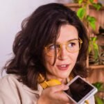 Why Millennials Don't Answer the Phone and When That's Actually Smart