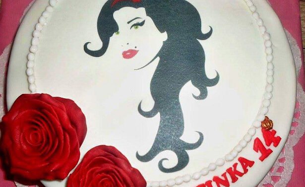 Amy Winehouse Cake