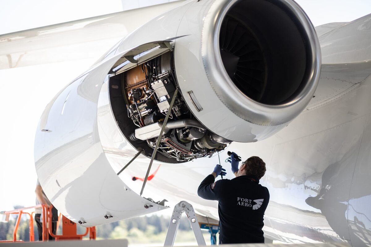 Why Aircraft Component Testing Services Are Essential for Aviation Safety and Reliability