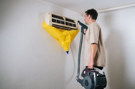 7 Signs You’re Overdue for Aircon Maintenance in Singapore