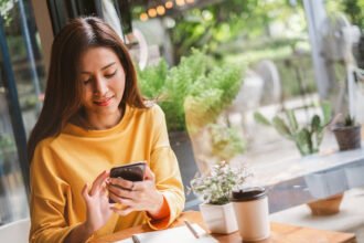 Phone safety tips everyone needs to know