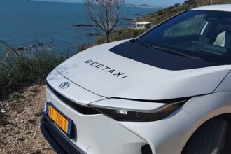 Best Taxi in Albania for Tourists a Bee Taxi Tirana Review (2026)