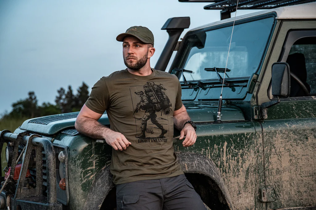 Premium Army Tshirt in Army Green: Durable & Comfortable Tactical Wear