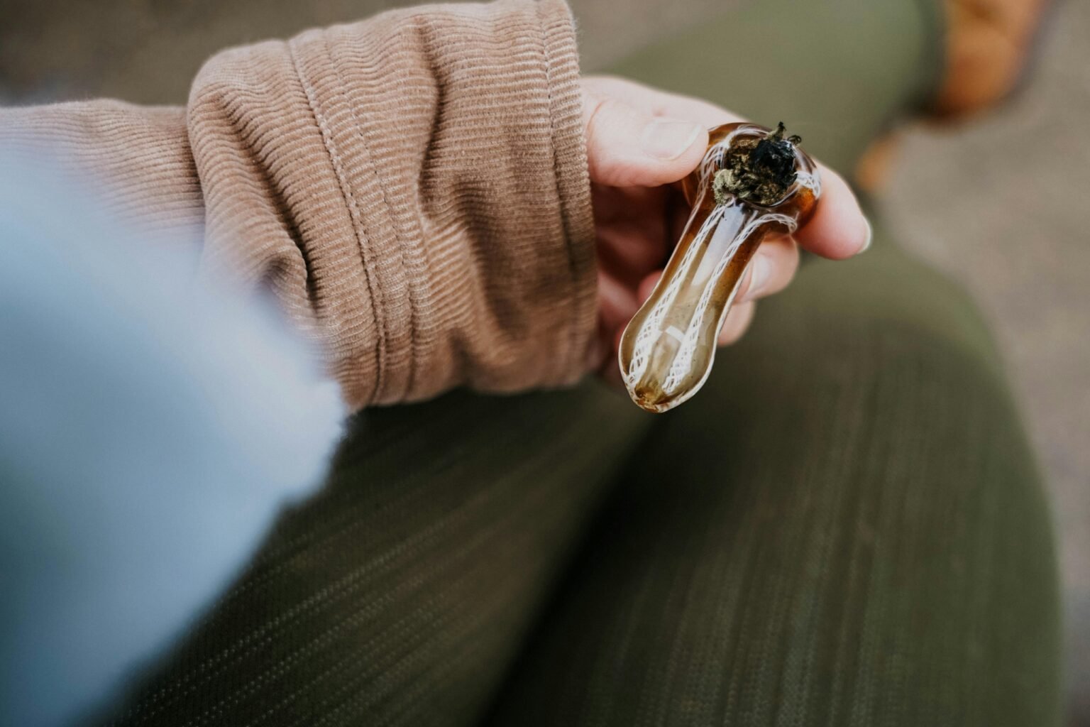 How Modern Smoking Accessories Are Designed with Health in Mind